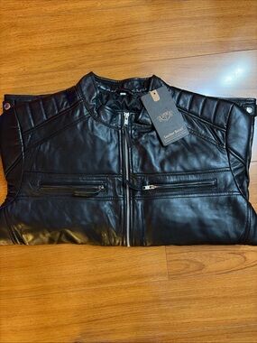 Leather Retail Men's Solid Biker Jacket Size XL